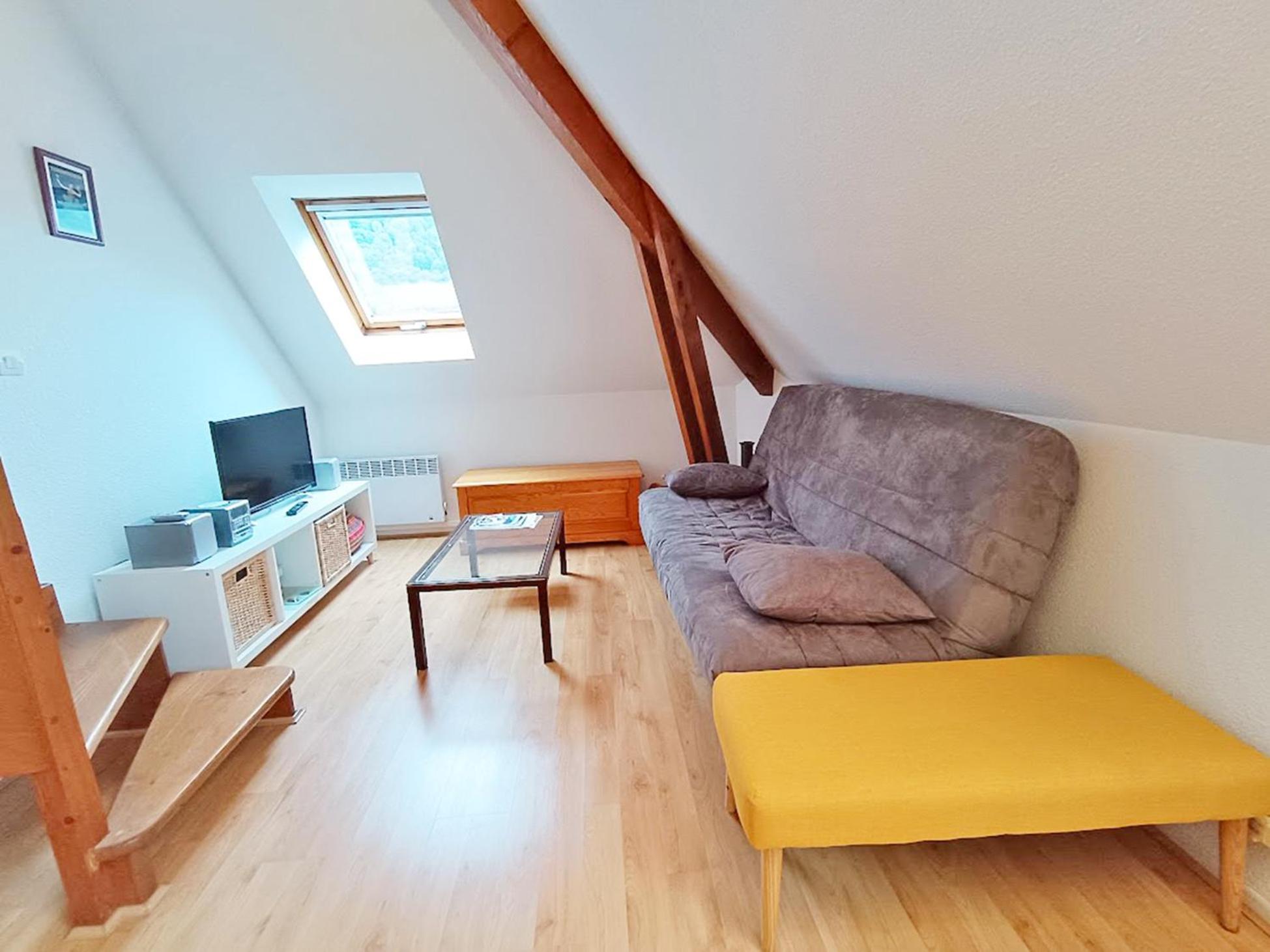 Chez Charlotte, T3 Duplex, Vue Montagne, Parking Gratuit, Ascenseur, 4 Personnes Lägenhet Bagnères-de-Luchon Exteriör bild